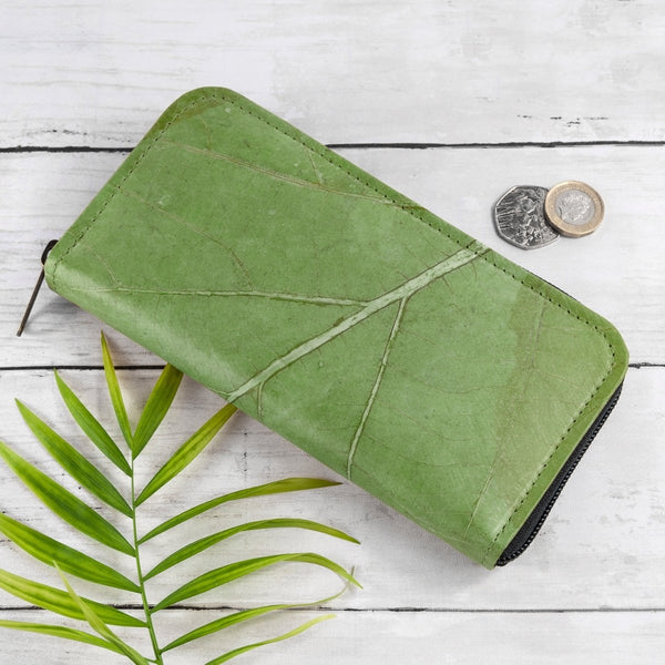 Leaf Leather Women's Zip Wallet